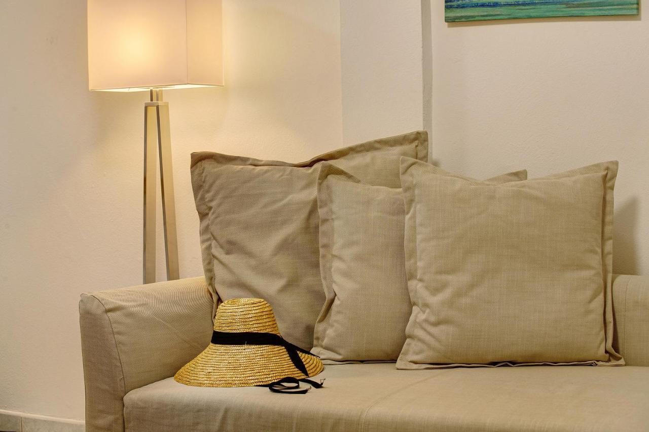 Little Gem Apartment Cruce de Arinaga Bagian luar foto